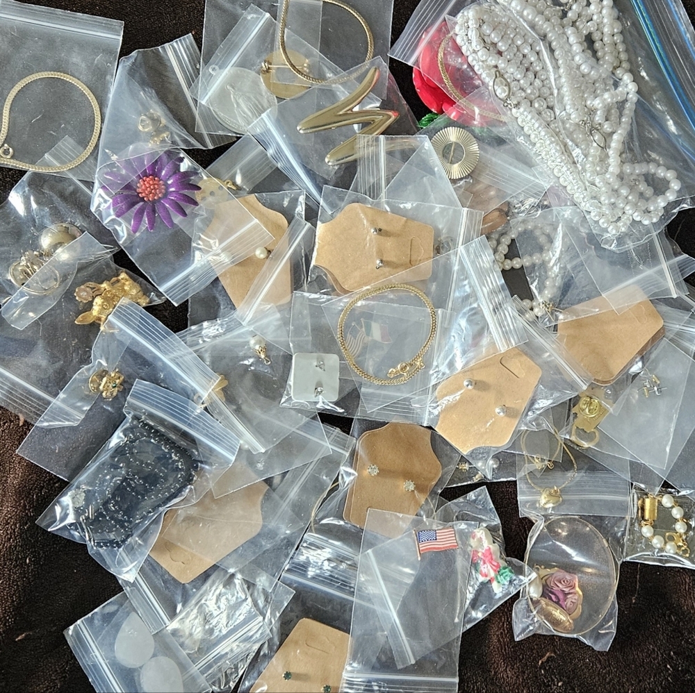 55 Piece Jewlery Bundle